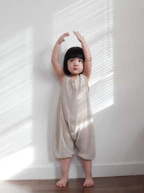 Linen collection: Classic romper